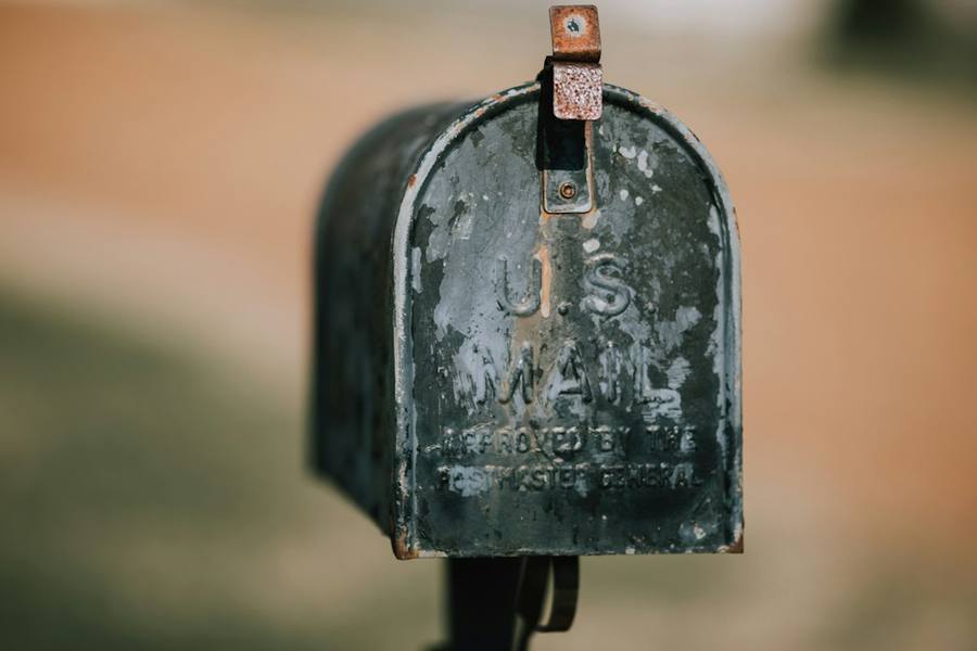 Close-up of a US residential mailbox